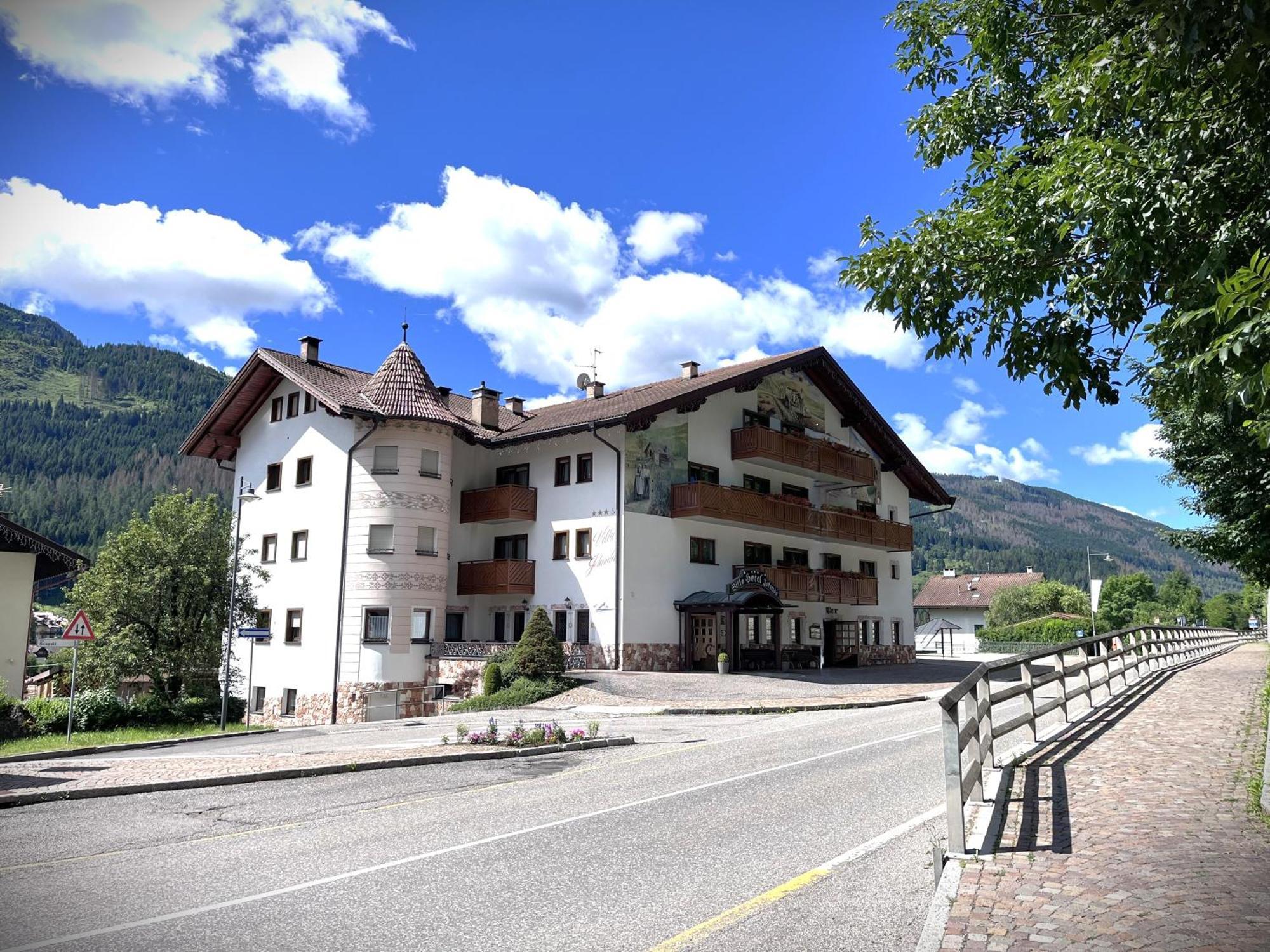 Hotel Villa Jolanda Ziano di Fiemme Dış mekan fotoğraf